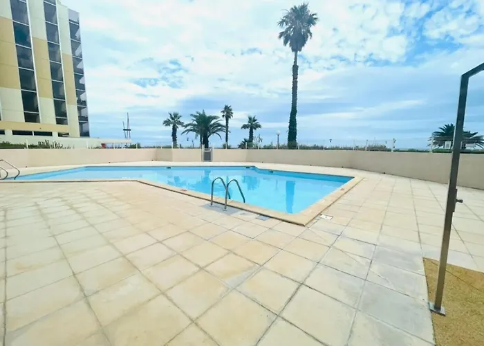 2 Pieces Avec Piscine - Fr-1-748-30 דירה