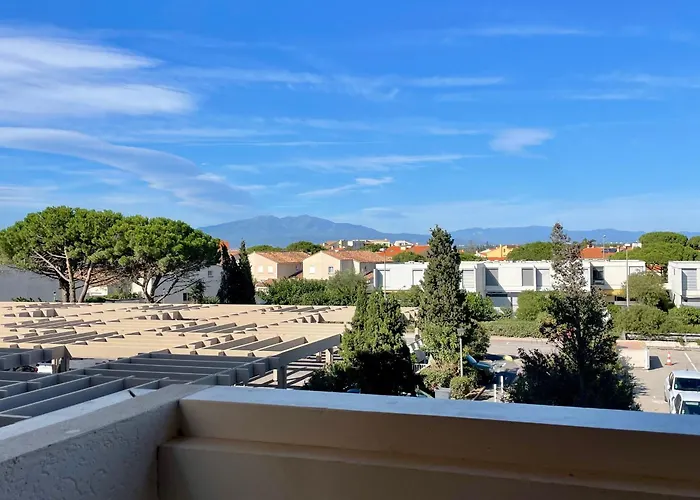 2 Pieces Avec Piscine - Fr-1-748-30 דירה